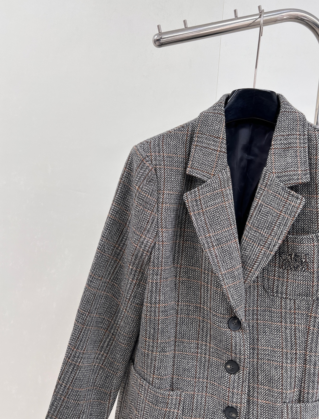 🆕MiuMiu25FW秋冬新款翻领格纹口袋西装外套丨⚠独家yb开发！高版出品！甄选复古格纹精纺羊毛面料，