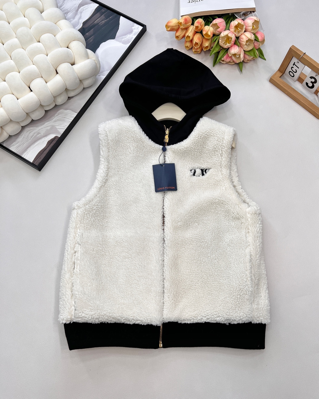 🆕Louis Vuitton 25FW秋冬新款两面穿羊羔绒连帽马甲丨⚠独家yb开发！高版出品！男女同款！