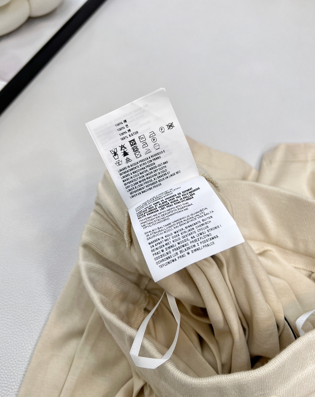 🆕Miumiu25FW早秋新款抽绳绑带刺绣字母百褶中裙，高版出品！定制100%棉材质一条裙子超大用料，褶