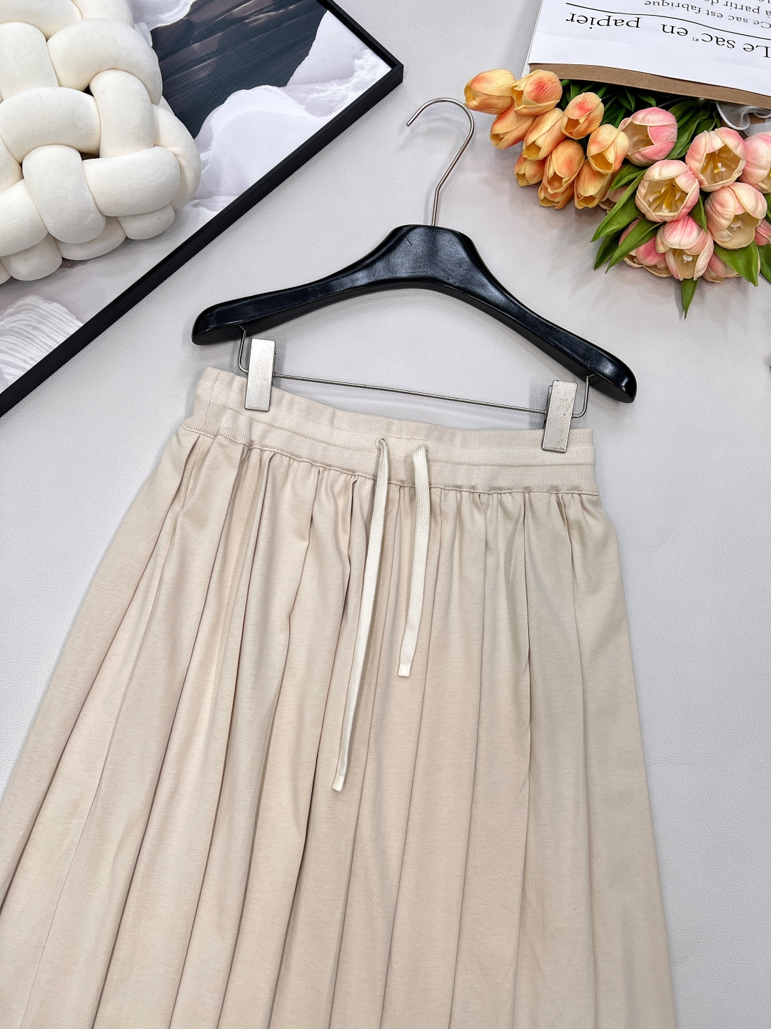 🆕Miumiu25FW早秋新款抽绳绑带刺绣字母百褶中裙，高版出品！定制100%棉材质一条裙子超大用料，褶