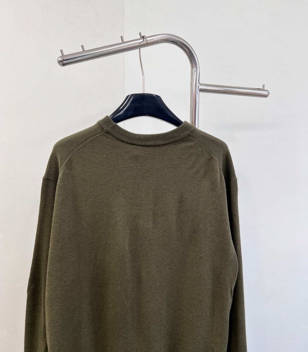 🆕Gucci新款套头字母针织上衣，定制YB羊毛纱线织造，质感高级，舒适柔软，圆领针织套头毛衣剪裁，通体文