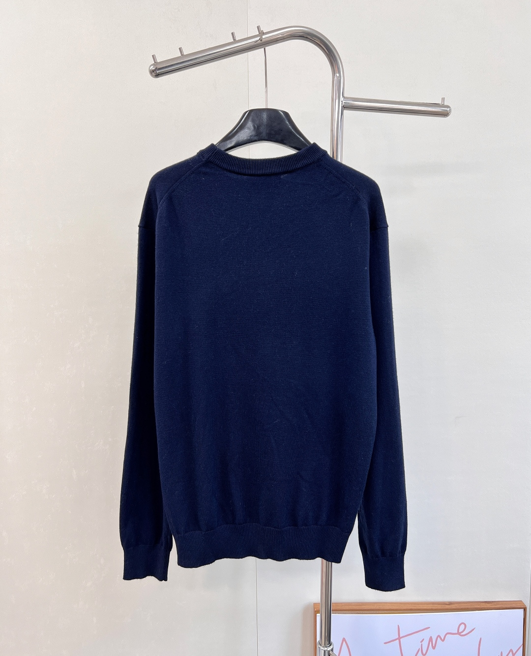 🆕Gucci新款套头字母针织上衣，定制YB羊毛纱线织造，质感高级，舒适柔软，圆领针织套头毛衣剪裁，通体文