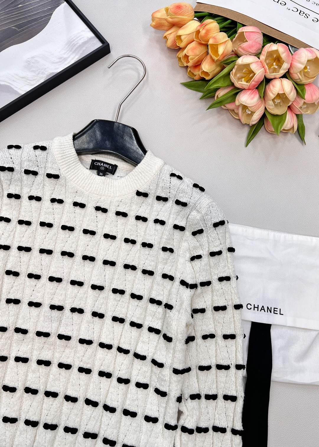 🆕Chanel25S高级手工坊系列新款蝴蝶结圆领长袖针织上衣丨⚠独家yb开发！高版出品！甄选柔糯且挺括的