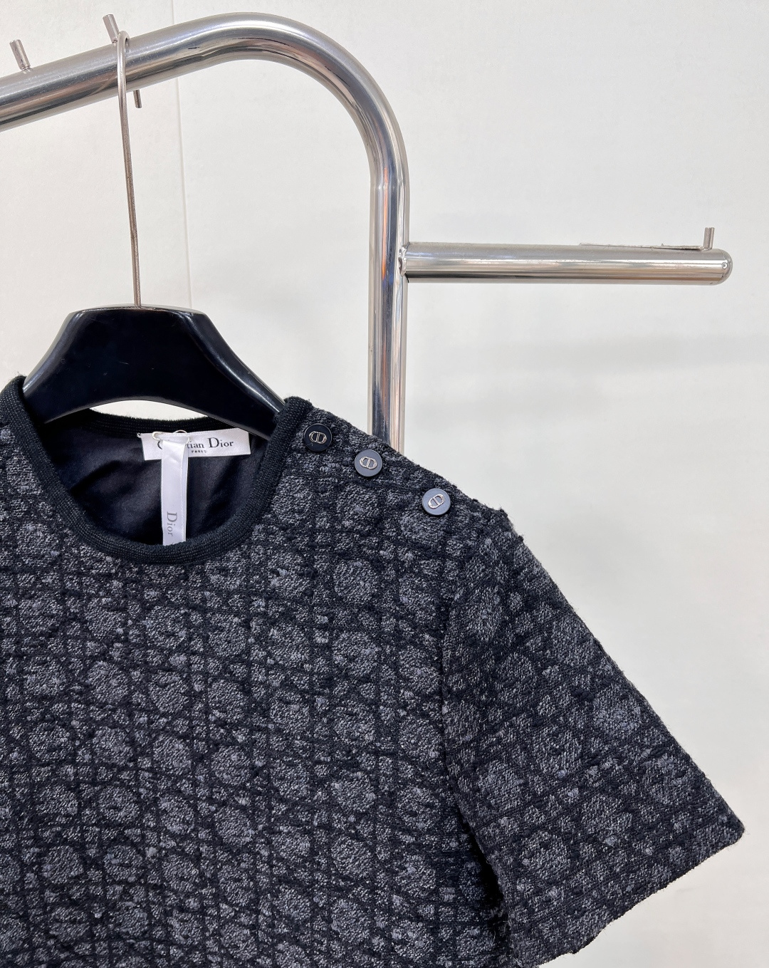 🆕Dior新款提花藤格纹短袖连衣裙，定制YB进口棉毛提花材质，质感高级，品相十足，圆领短袖连衣裙裁剪，袖
