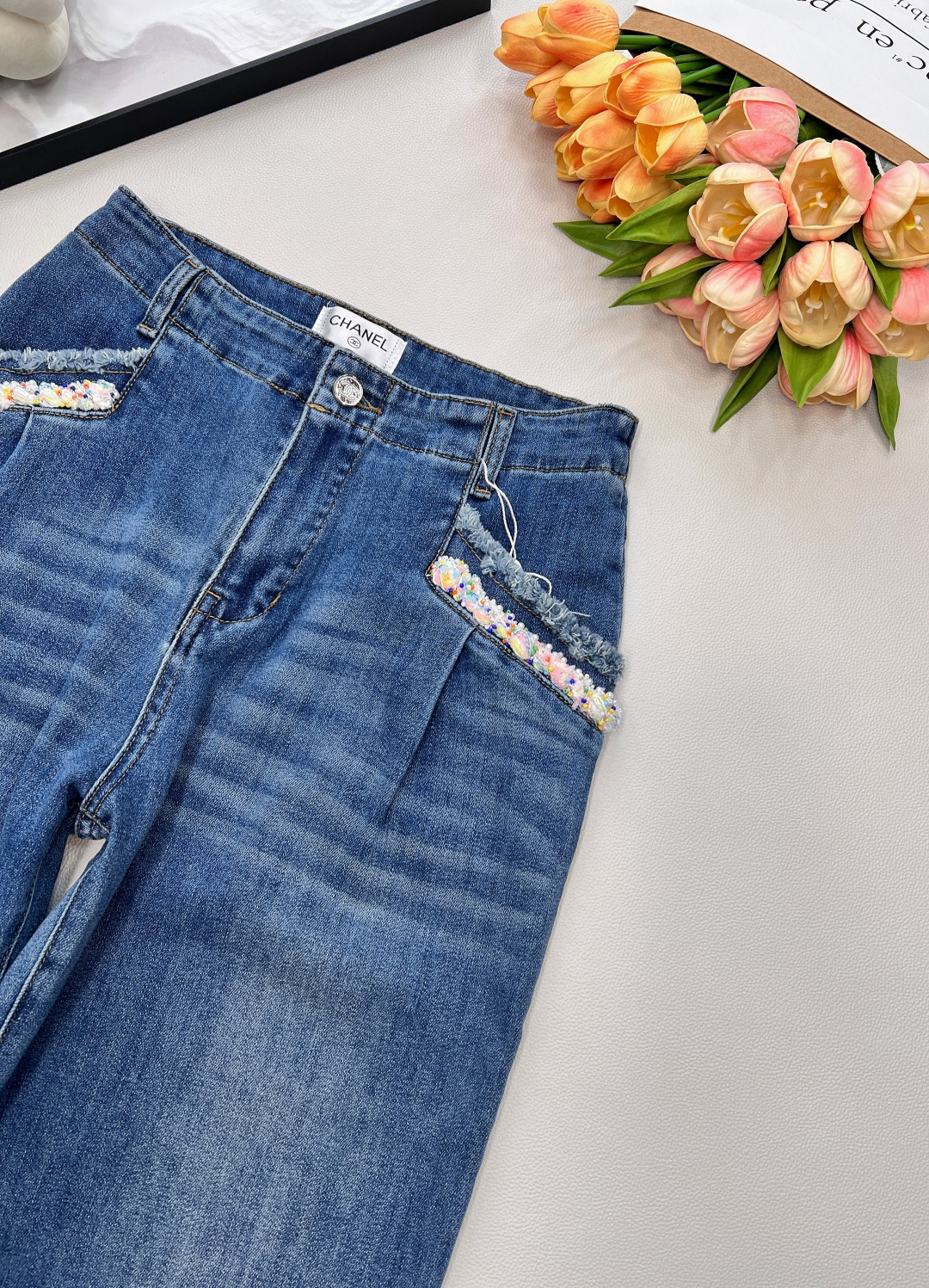 🆕Chanel25FW秋冬新款小香风珍珠钻饰阔腿牛仔裤丨⚠独家高版出品！选用做旧感牛仔面料，裤身口袋处的