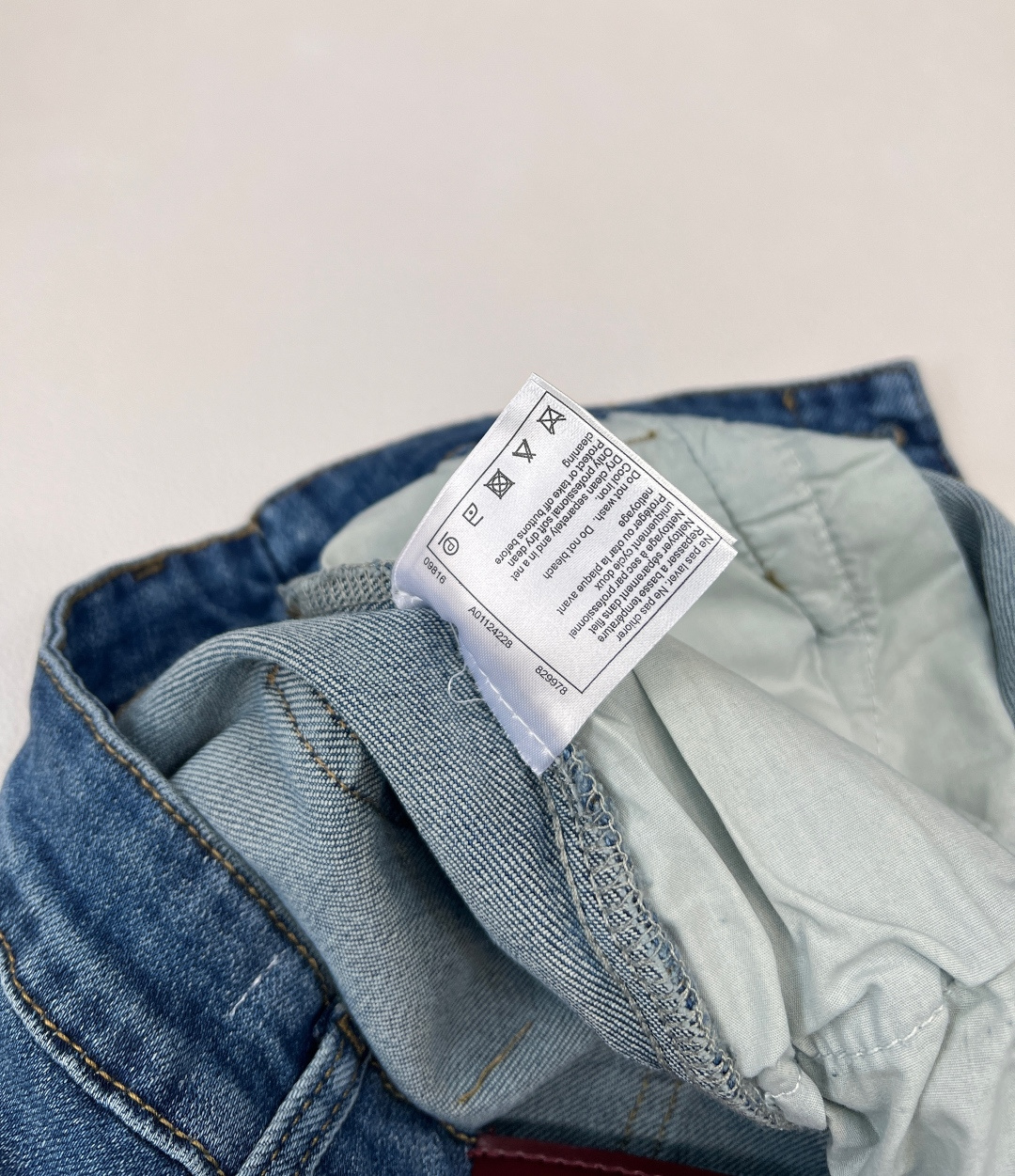 🆕Chanel25FW秋冬新款小香风珍珠钻饰阔腿牛仔裤丨⚠独家高版出品！选用做旧感牛仔面料，裤身口袋处的