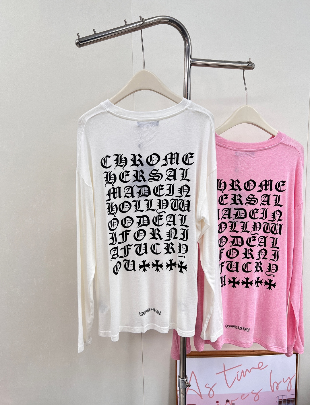 🆕 CHROME HEARTS 克罗心限定樊文字母印花长袖T恤你永远可以相信克罗心🖤经典圆领设计，修饰颈