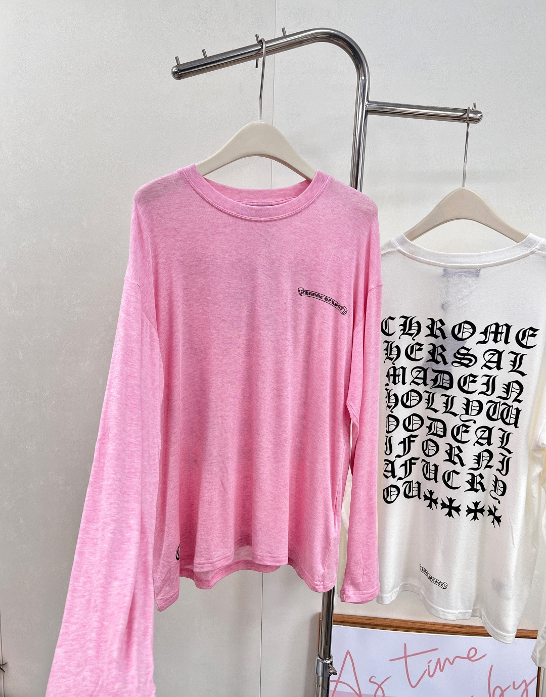 🆕 CHROME HEARTS 克罗心限定樊文字母印花长袖T恤你永远可以相信克罗心🖤经典圆领设计，修饰颈