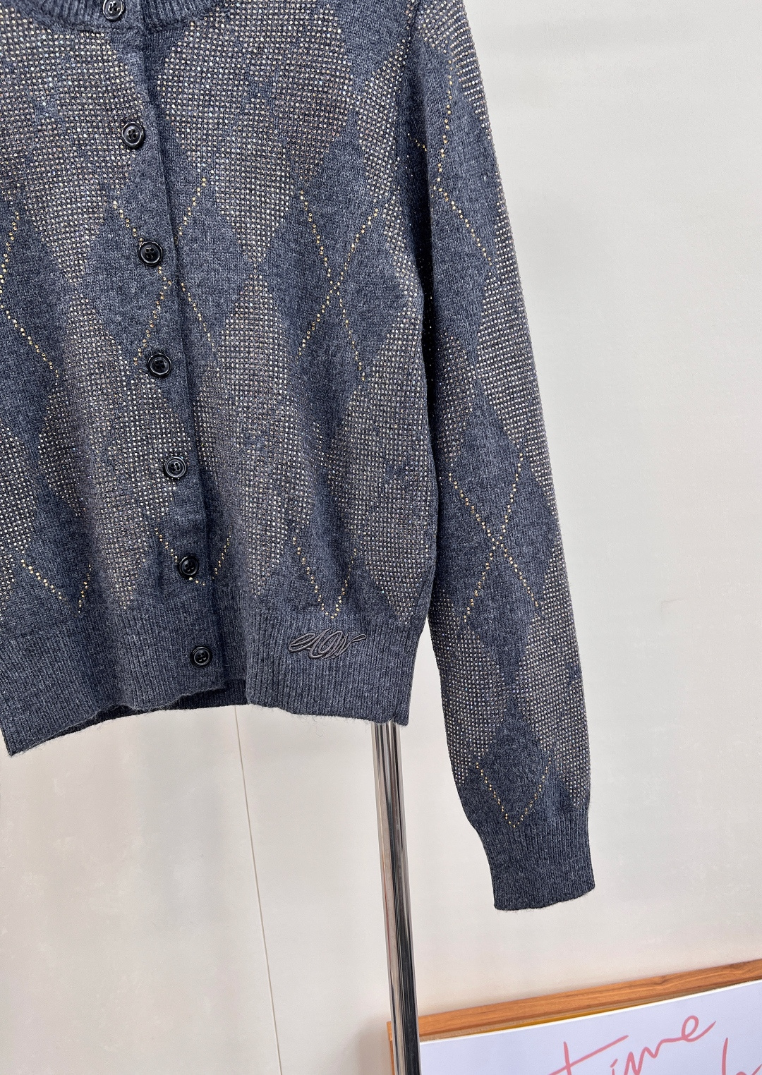 🆕Alexander wang2025新款烫钻菱格提花针织开衫，定制YB羊毛纱线织造，质感细腻，舒适好穿