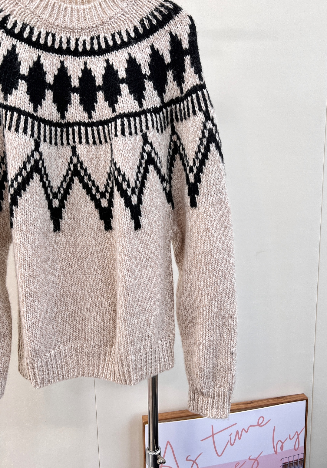 🆕Dior 25FW滑雪系列✂菱格钩花️新款毛衣！很减龄哦 这件属于很舒服很百搭的那种！宝们可以叠穿外套