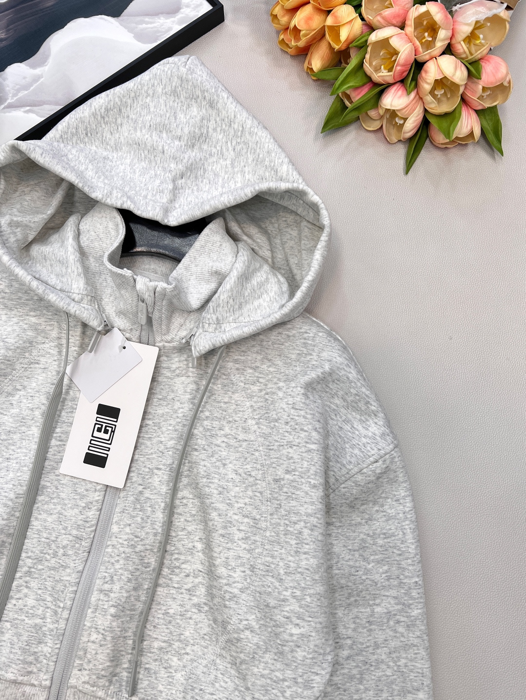 🆕 Lululemon-Scuba全拉链宽松短款可拆卸连帽帽衫Scuba经典连帽全拉链 最好穿的版型没有