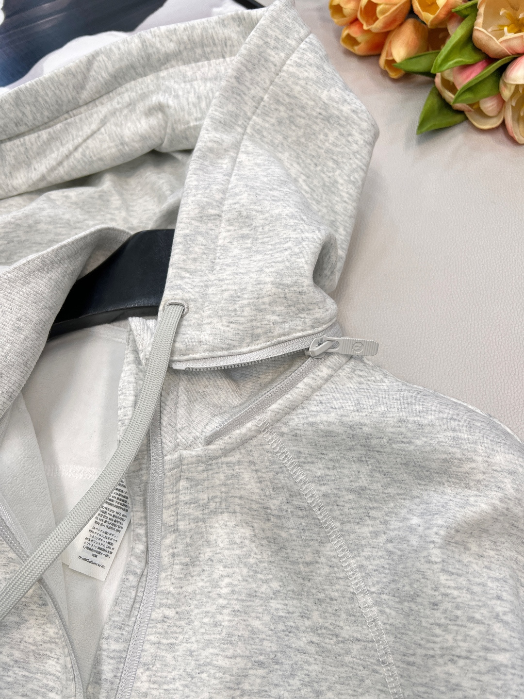 🆕 Lululemon-Scuba全拉链宽松短款可拆卸连帽帽衫Scuba经典连帽全拉链 最好穿的版型没有