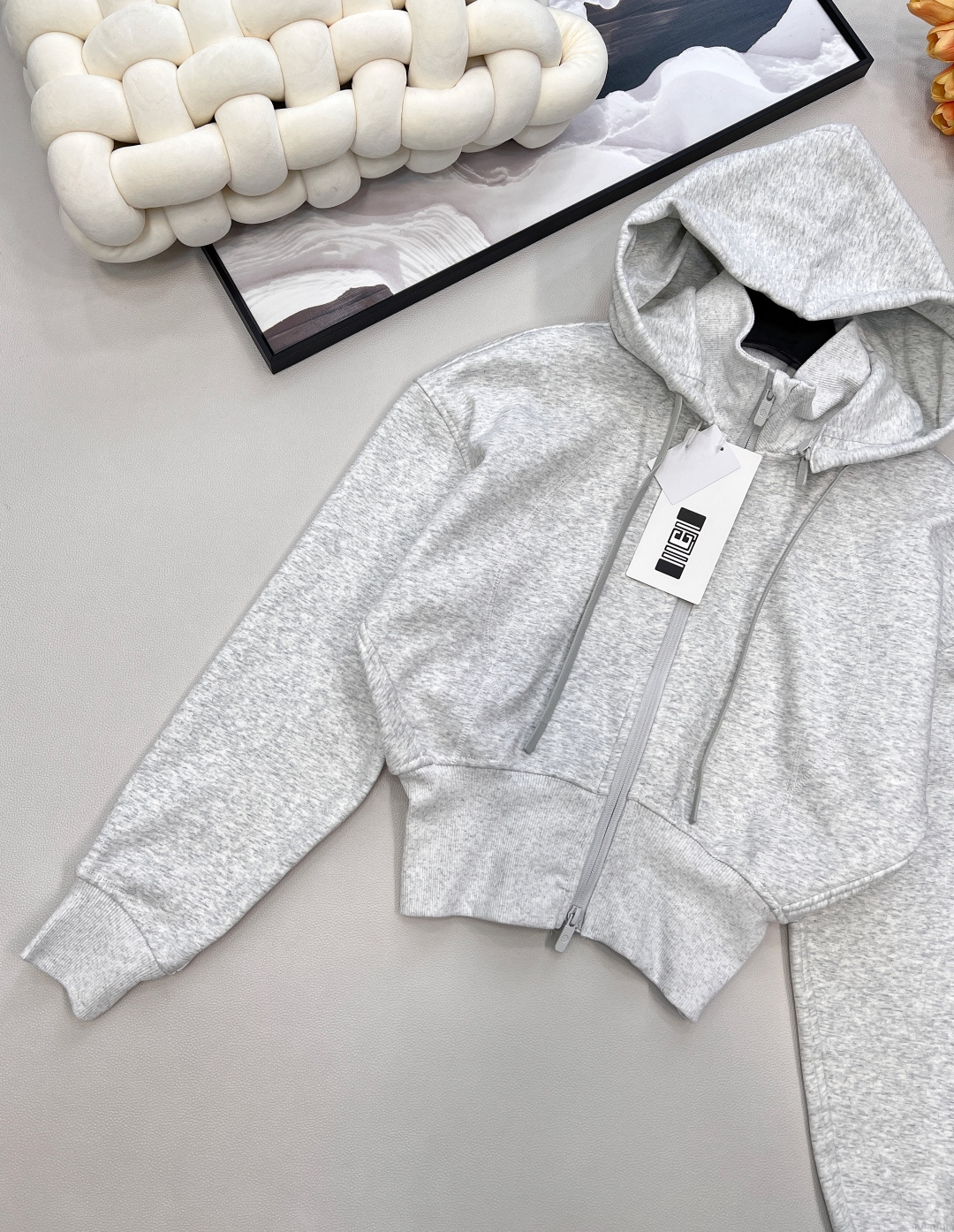 🆕 Lululemon-Scuba全拉链宽松短款可拆卸连帽帽衫Scuba经典连帽全拉链 最好穿的版型没有