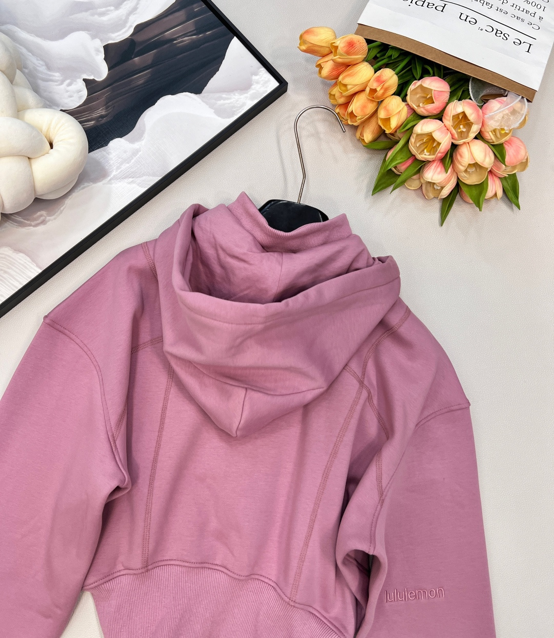 🆕 Lululemon-Scuba全拉链宽松短款可拆卸连帽帽衫Scuba经典连帽全拉链 最好穿的版型没有