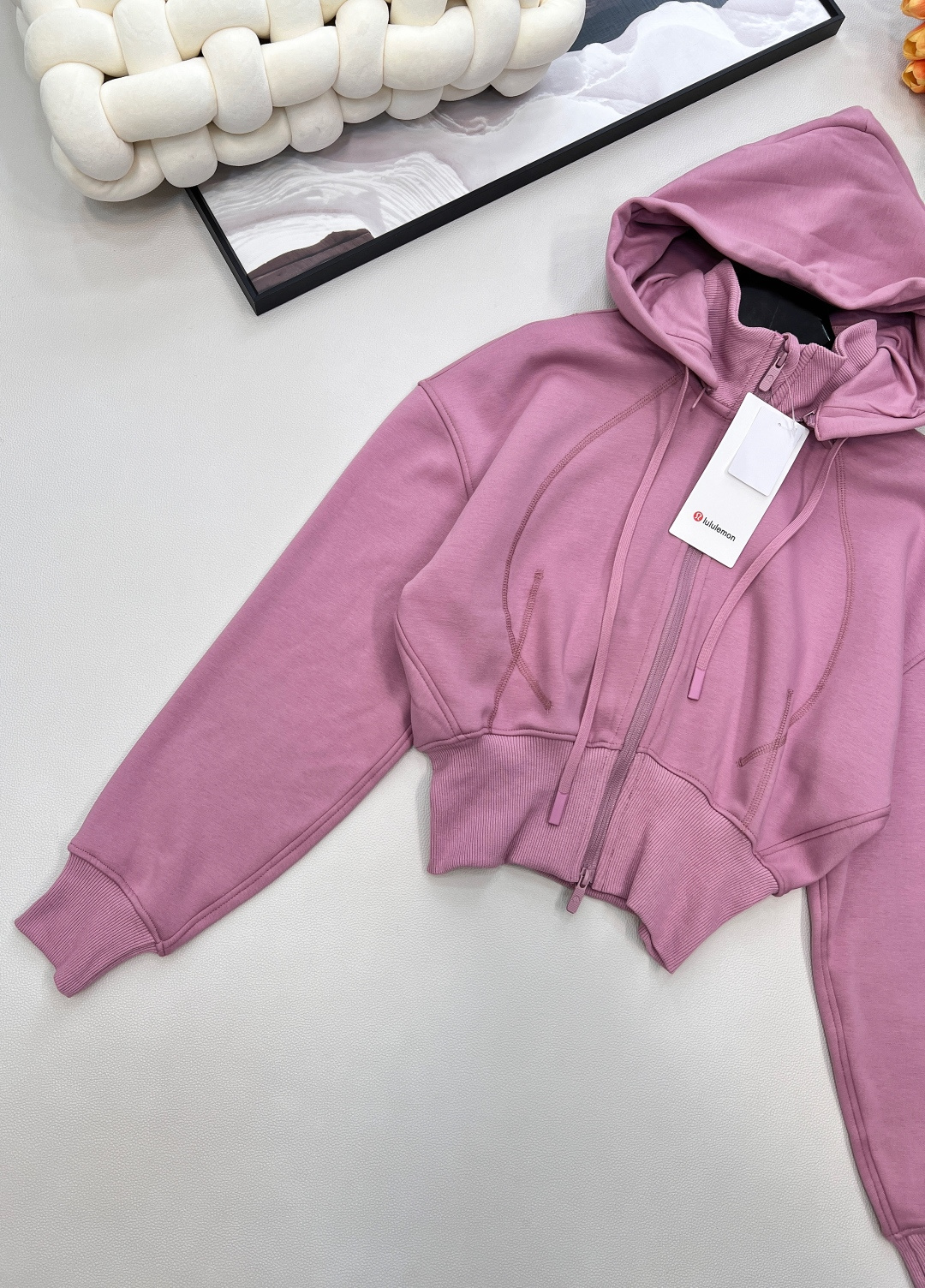 🆕 Lululemon-Scuba全拉链宽松短款可拆卸连帽帽衫Scuba经典连帽全拉链 最好穿的版型没有