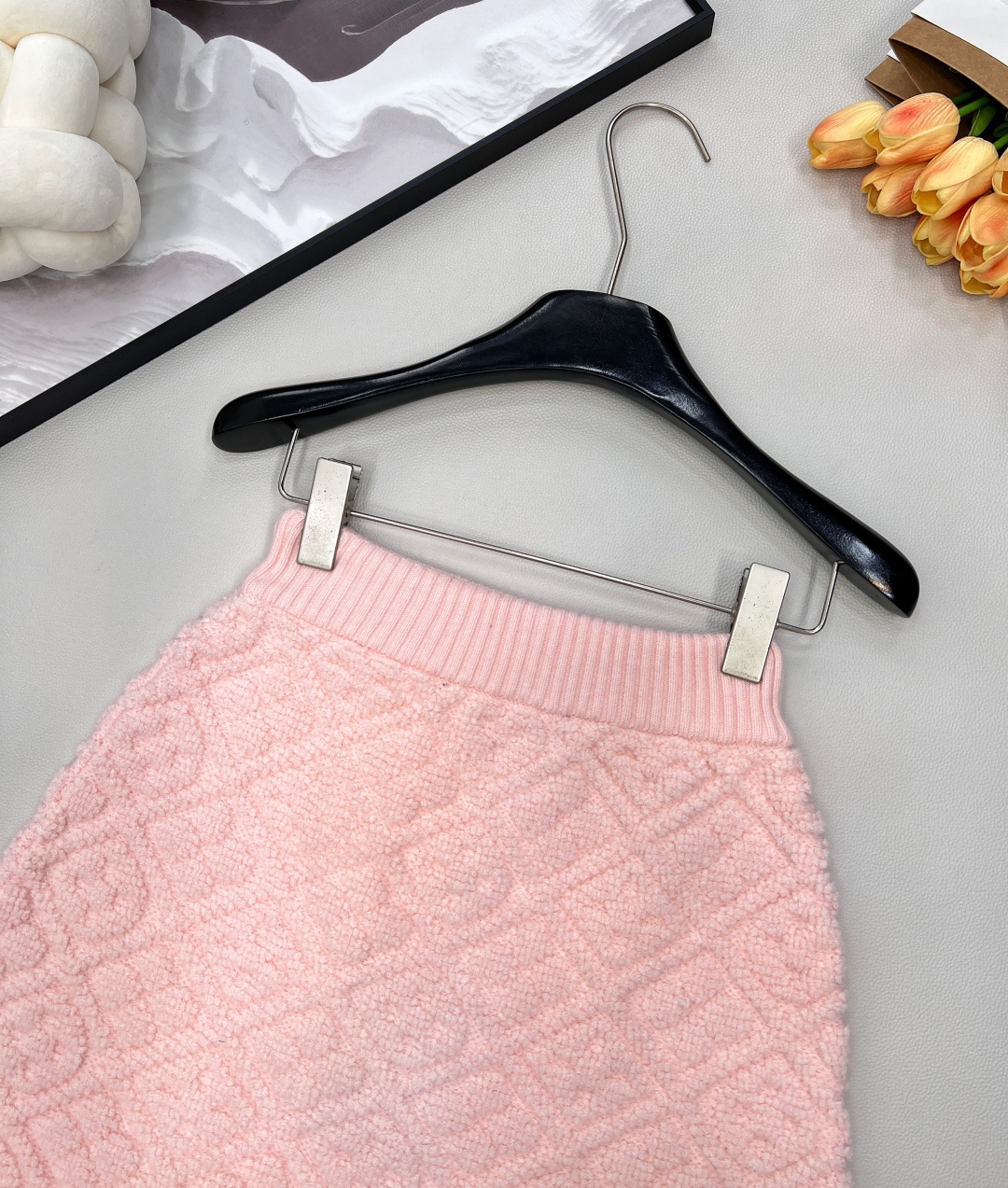 🆕Louis Vuitton2025新款字母提花针织开衫➕针织半裙套装，定制YB羊绒羊毛纱线织造，提花工