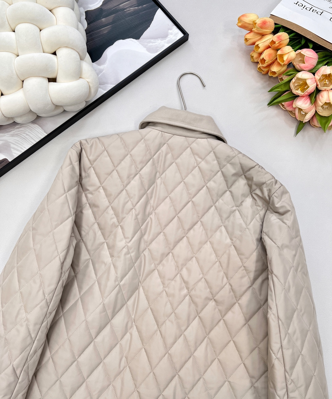 🆕Loro Piana25Fw早秋新款 菱格绗缝老钱风翻领棉服丨⚠独家yb开发！高版出品！翻领设计复古又