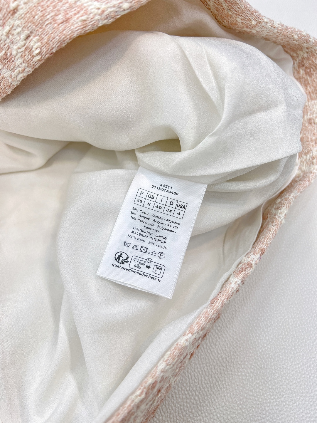 🆕Dioi2025新款圆领短袖连衣裙，定制YB进口粗纺毛呢材质 质感高级 品相十足 圆领短袖连衣裙裁剪 