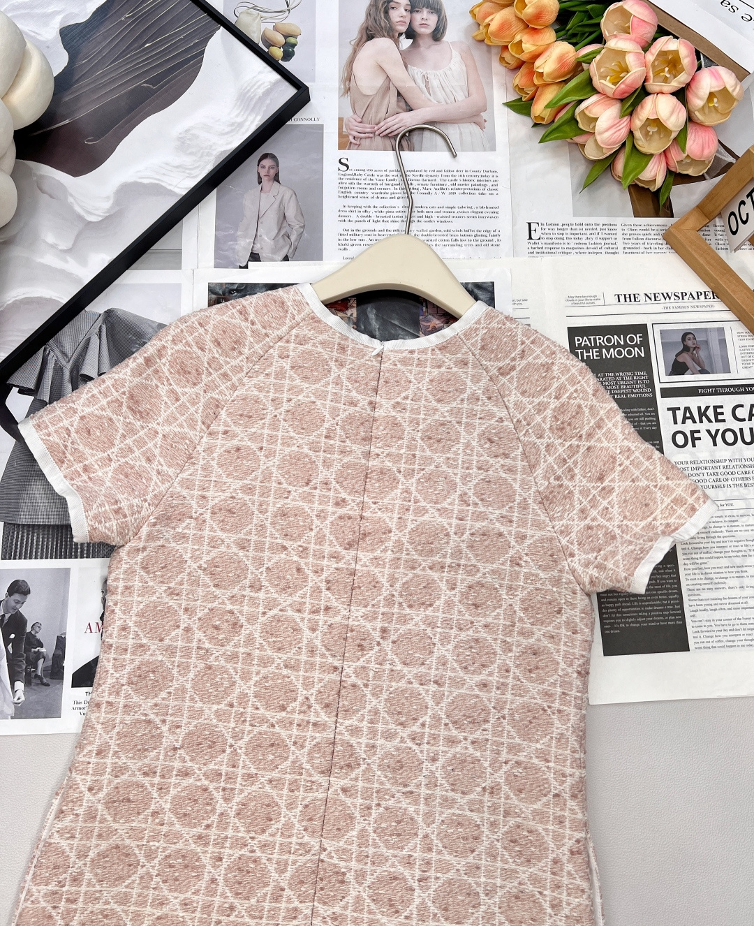 🆕Dioi2025新款圆领短袖连衣裙，定制YB进口粗纺毛呢材质 质感高级 品相十足 圆领短袖连衣裙裁剪 