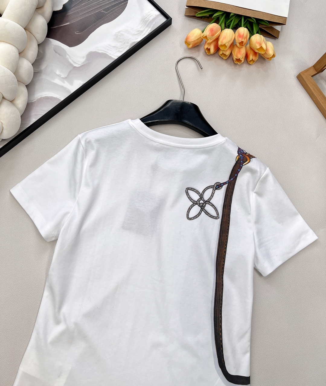 🆕Louis Vuitton2025新款链条圆领印花𝑇𝑒𝑒，定制YB斜纹全棉材质，透气舒适，质感十足，常