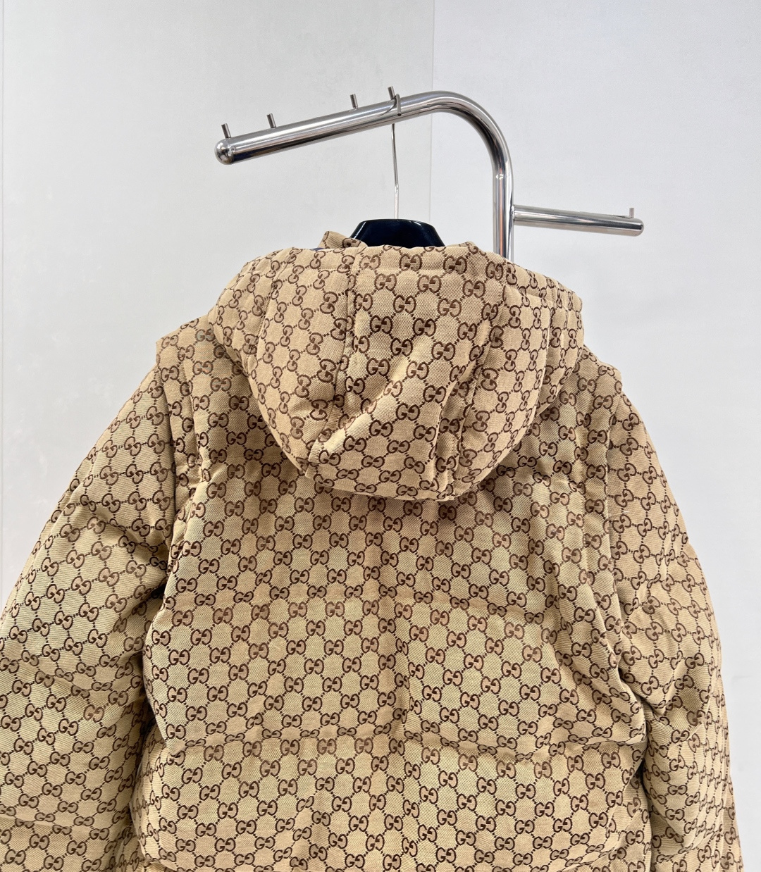 🆕Gucci25FW秋冬新款老花可拆卸袖羽绒服丨⚠独家高版出品！复古棕调双G满印面料，自带标志性的贵气质