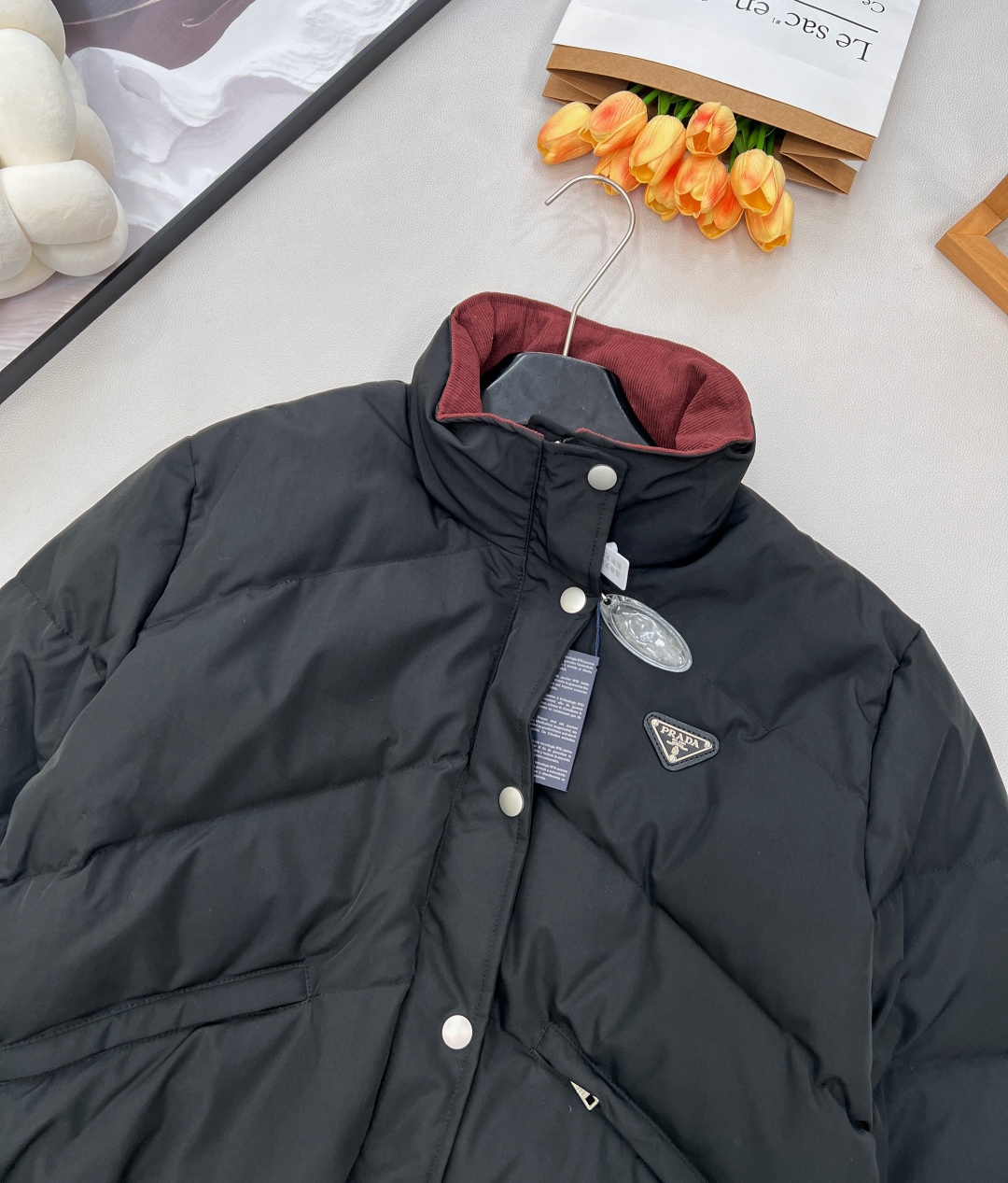 🆕Prada25年秋冬新款三角徽标立领府绸质感羽绒服夹克外套丨⚠独家yb开发！高版出品！以立领设计重构经