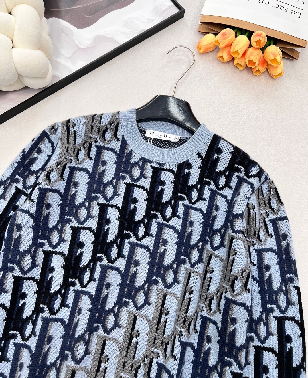 🆕25SSDior 迪奥老花提花羊毛针织衫毛衣!提花彩色毛衣,毛料采用7针进口机编织制造采用羊毛含量纱线