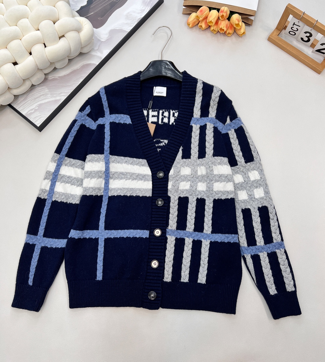 🆕BBR 新款格纹开衫外套🤎整件采用羊毛面料！绝不掺假 支持机构检验！！大货拿到手立马就能够感受到其份量