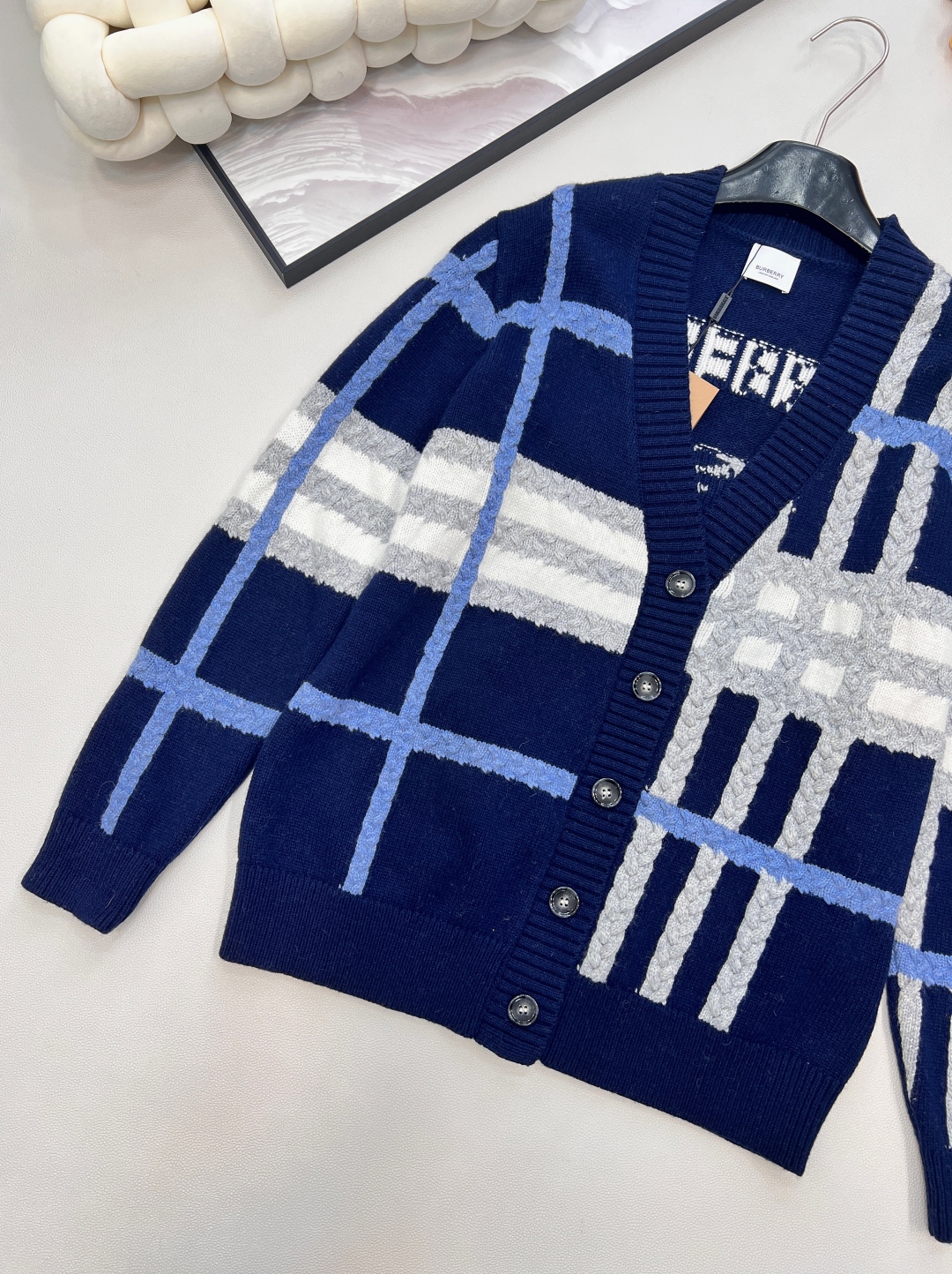 🆕BBR 新款格纹开衫外套🤎整件采用羊毛面料！绝不掺假 支持机构检验！！大货拿到手立马就能够感受到其份量