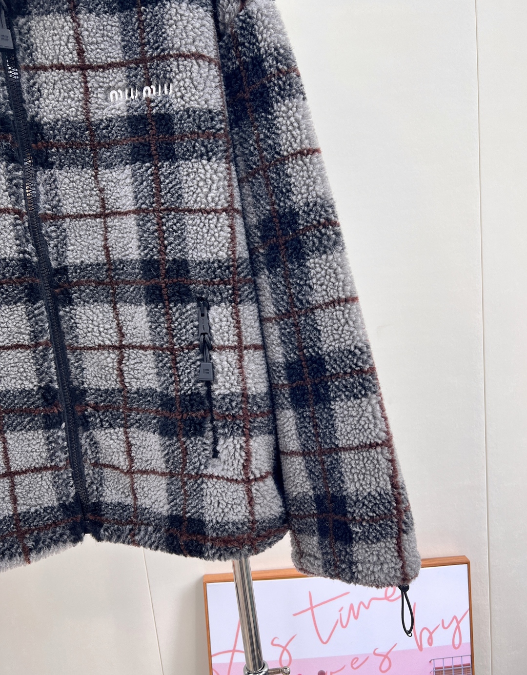 🆕MiuMiu25Fw秋冬新款学院风摇粒绒格纹外套丨⚠独家yb开发！高版出品！高密度羊毛摇粒绒面料，自带