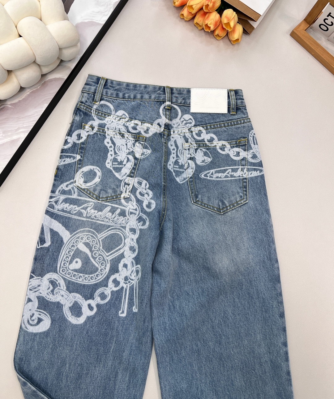 🆕ANN ANDELMAN 新款链条印花宽松牛仔裤丨⚠独家高版出品！浅水洗蓝牛仔基底自带随性氛围，裤身满