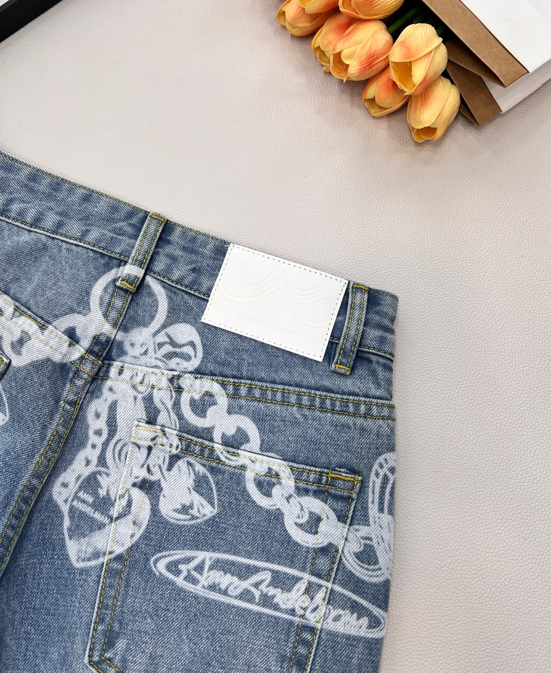 🆕ANN ANDELMAN 新款链条印花宽松牛仔裤丨⚠独家高版出品！浅水洗蓝牛仔基底自带随性氛围，裤身满