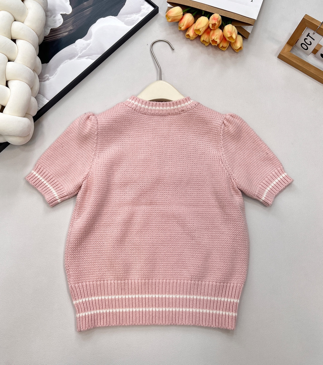 🆕Dior26Ss早春新款粉嫩限定爱心刺绣短袖针织衫丨⚠独家yb开发！高版出品！樱花粉针织面料，自带柔和