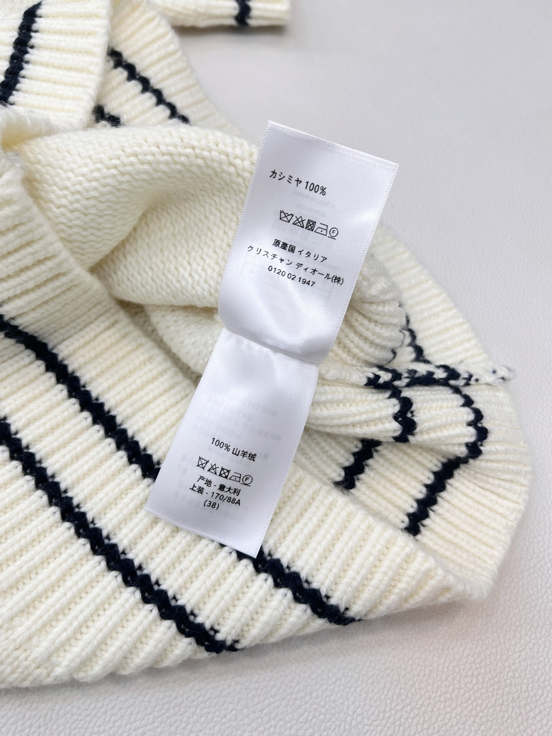 🆕Dior26Ss早春新款粉嫩限定爱心刺绣短袖针织衫丨⚠独家yb开发！高版出品！樱花粉针织面料，自带柔和