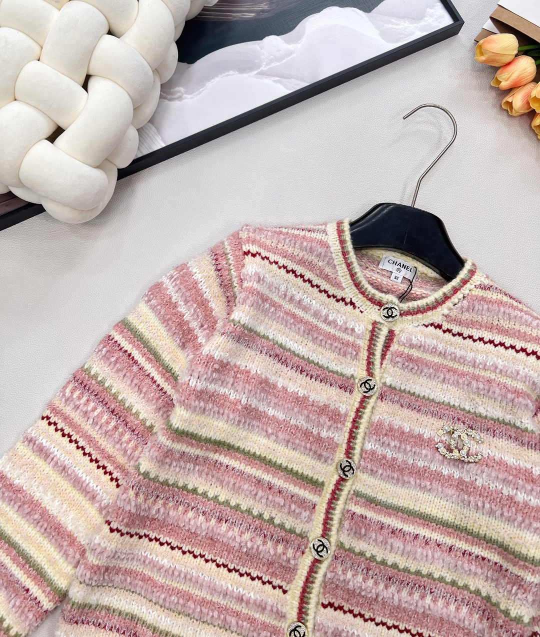 🆕Chanel新款撞色条纹圆领针织开衫，定制YB多色纱线织造 不同材质融入 质感高级 细腻柔软 圆领针织