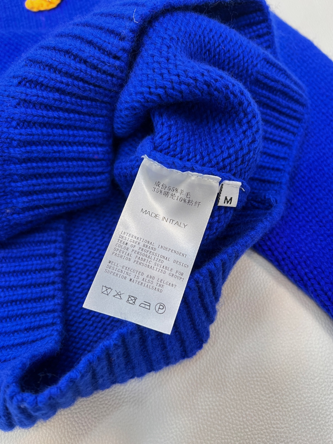 🆕CELINE新款凯旋门2025秋冬季新款显瘦百搭毛衣，羊毛针织衫 胸口处的图案可以摘下来diy在任意一