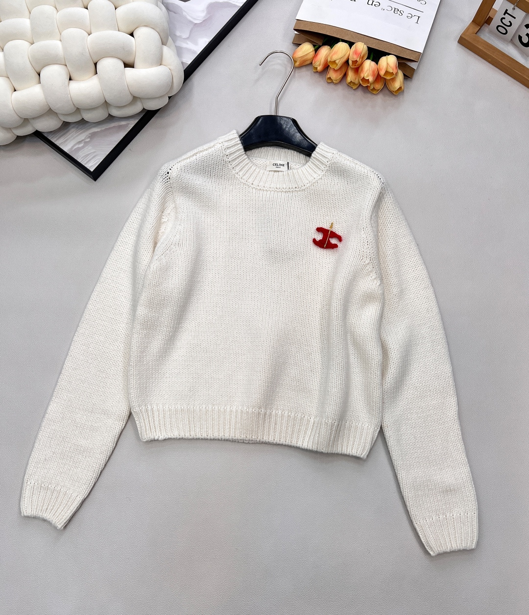 🆕CELINE新款凯旋门2025秋冬季新款显瘦百搭毛衣，羊毛针织衫 胸口处的图案可以摘下来diy在任意一