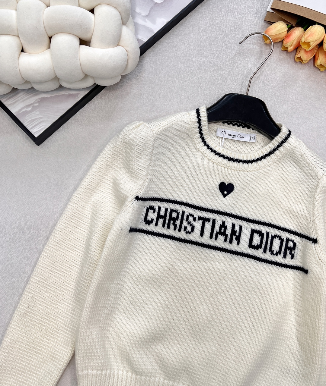 🆕Dior 爱心刺绣字母提花长袖针织毛衣⭐️学院风迪奥新系列单品 采用德国🇩🇪进口机织出！面料细嫩柔滑 
