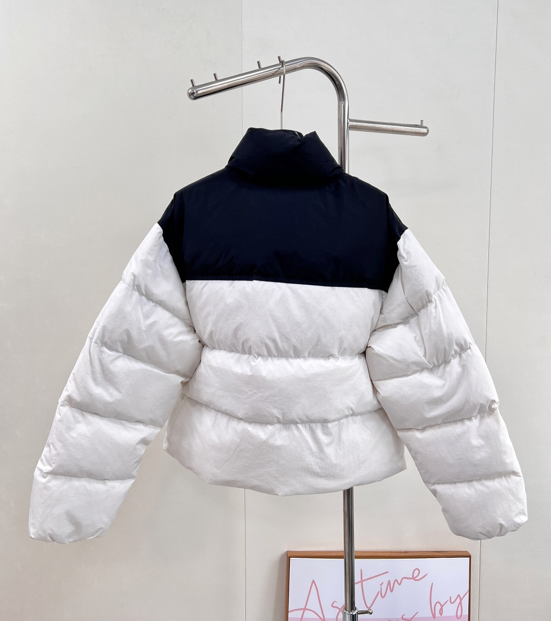 🆕Alexander wang2025新款拼色长方压纹立领羽绒服，定制YB进口再生尼龙材质，白鸭绒填充内