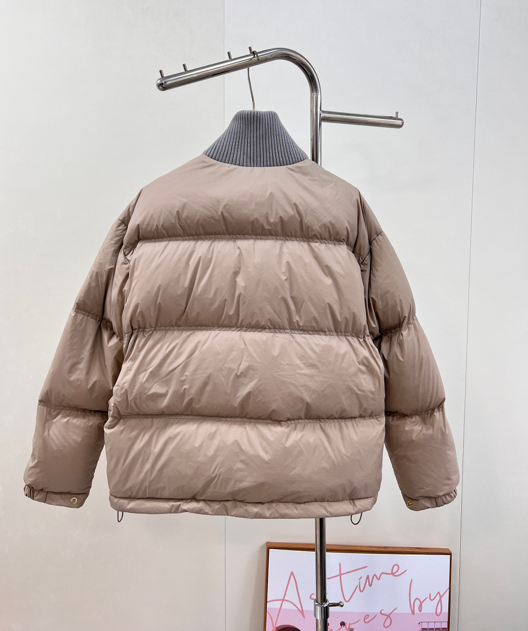 🆕Celine2025新款立领羽绒棉服，定制YB防风防水尼龙材质，羽绒棉填充内里，整件轻盈保暖 领边针织