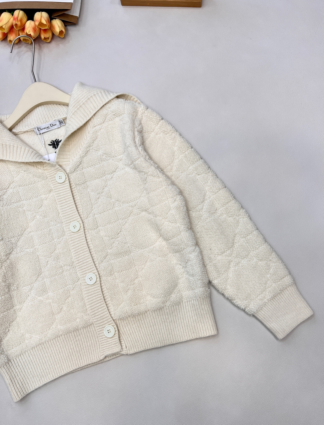 🆕Dior 秋冬新品海军大翻领开衫毛衣超级火爆经典系列来，经典藤条纹纹路清晰 毛绒紧密厚实 宽松廓形 简