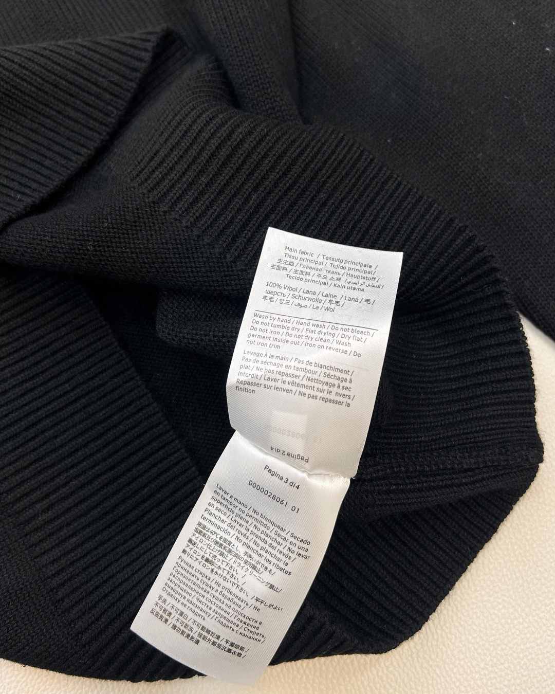 🆕Valentino2025新款立体蝴蝶结套头针织毛衣，定制YB羊毛纱线织造 柔软舒适 洋气显瘦 圆领套