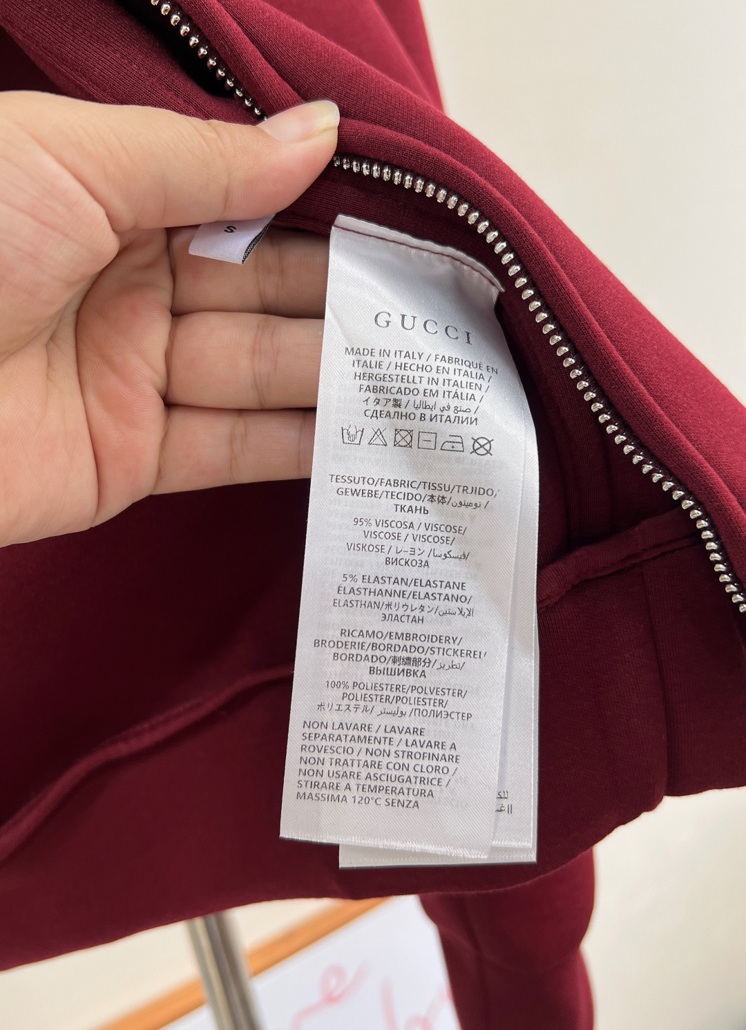 🆕Gucci2025新款连帽抽绳卫衣外套，定制YB进口空气全棉材质，秋冬保暖舒适，挺括有型，连帽拉链外套