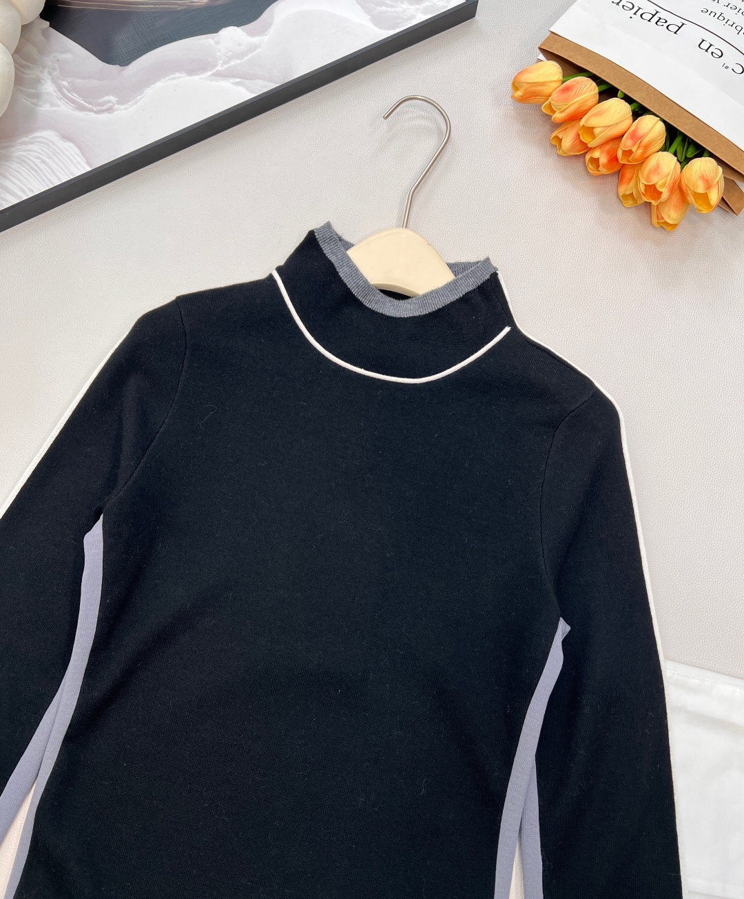 🆕Chanel2025新款小高领针织套头毛衣，25coco滑雪🎿系列#定制YB羊毛纱线织造，质感细腻，穿