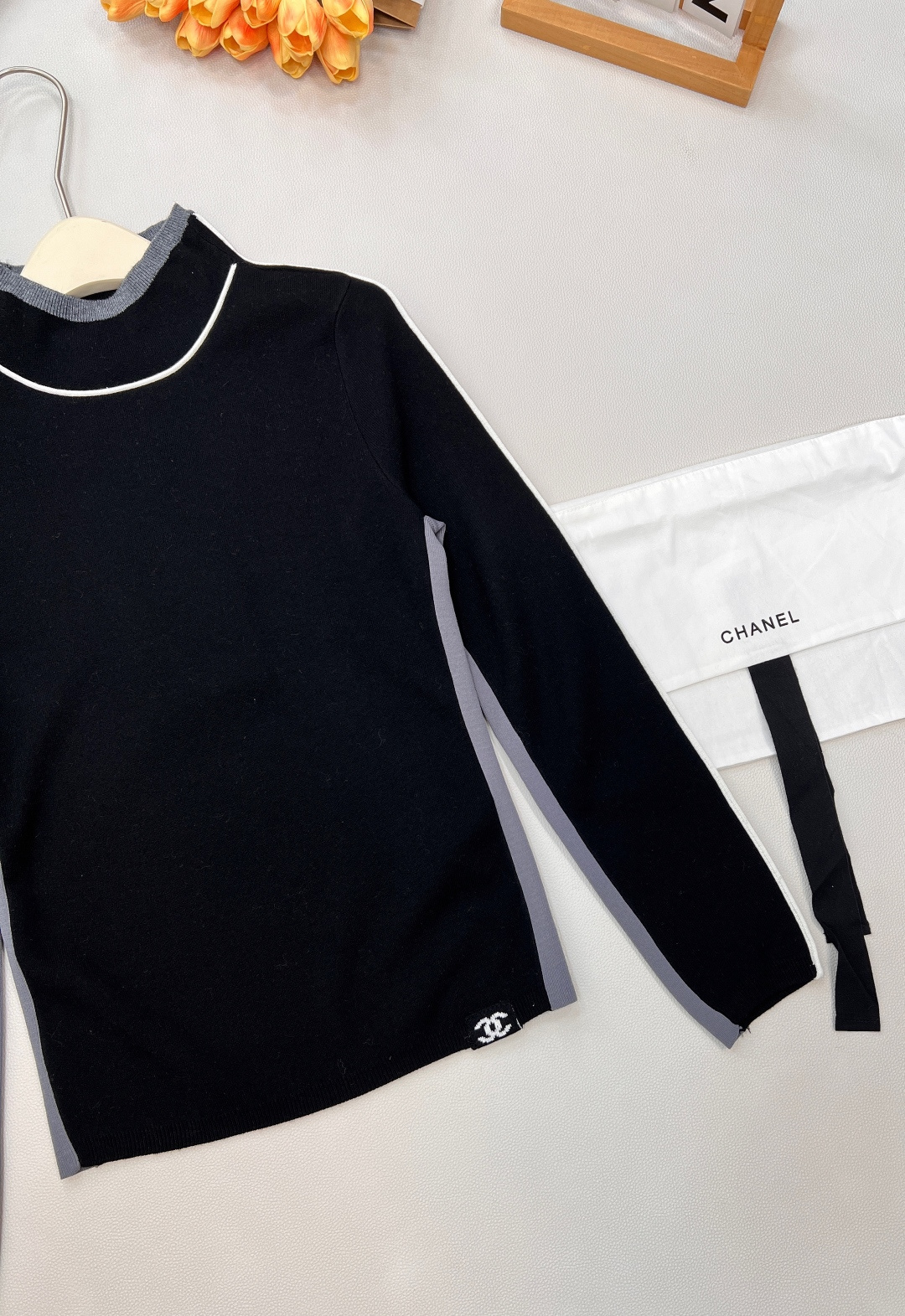 🆕Chanel2025新款小高领针织套头毛衣，25coco滑雪🎿系列#定制YB羊毛纱线织造，质感细腻，穿