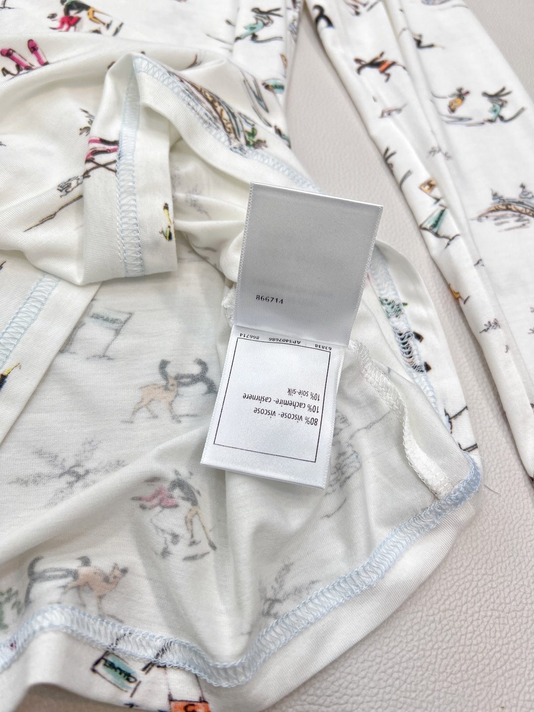 🆕Chanel2025新品圆领印长袖T恤，25coco滑雪🎿系列#定制YB丝绵材质，质感舒适，弹力十足，