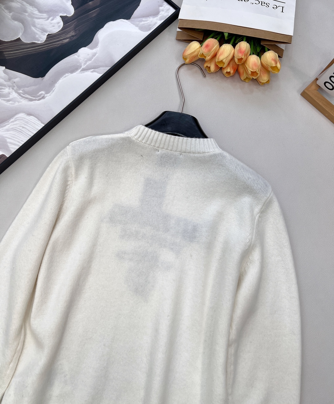 🆕 Prada经典款时尚百搭字母图案提花圆领长袖针织衫 今天这款普达拉王牌经典套头针织衫它来咯~采用10