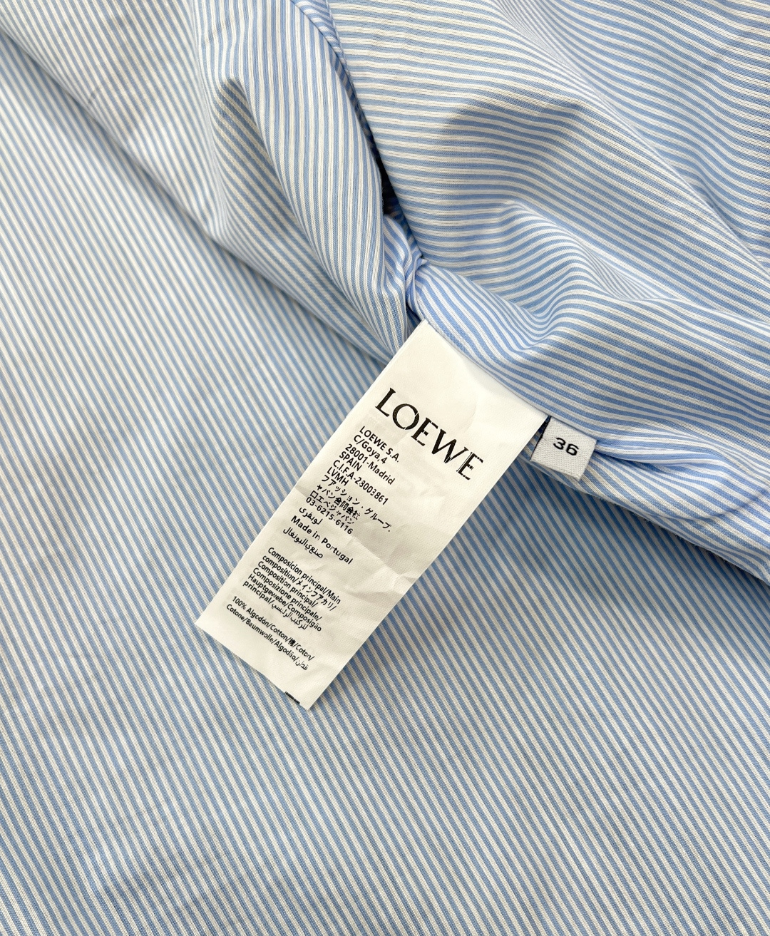 🆕Loewe2025新款可拆卸领拼接风衣夹克外套，定制YB斜纹全棉材质 质感细腻 垂感十足 穿搭更为舒适