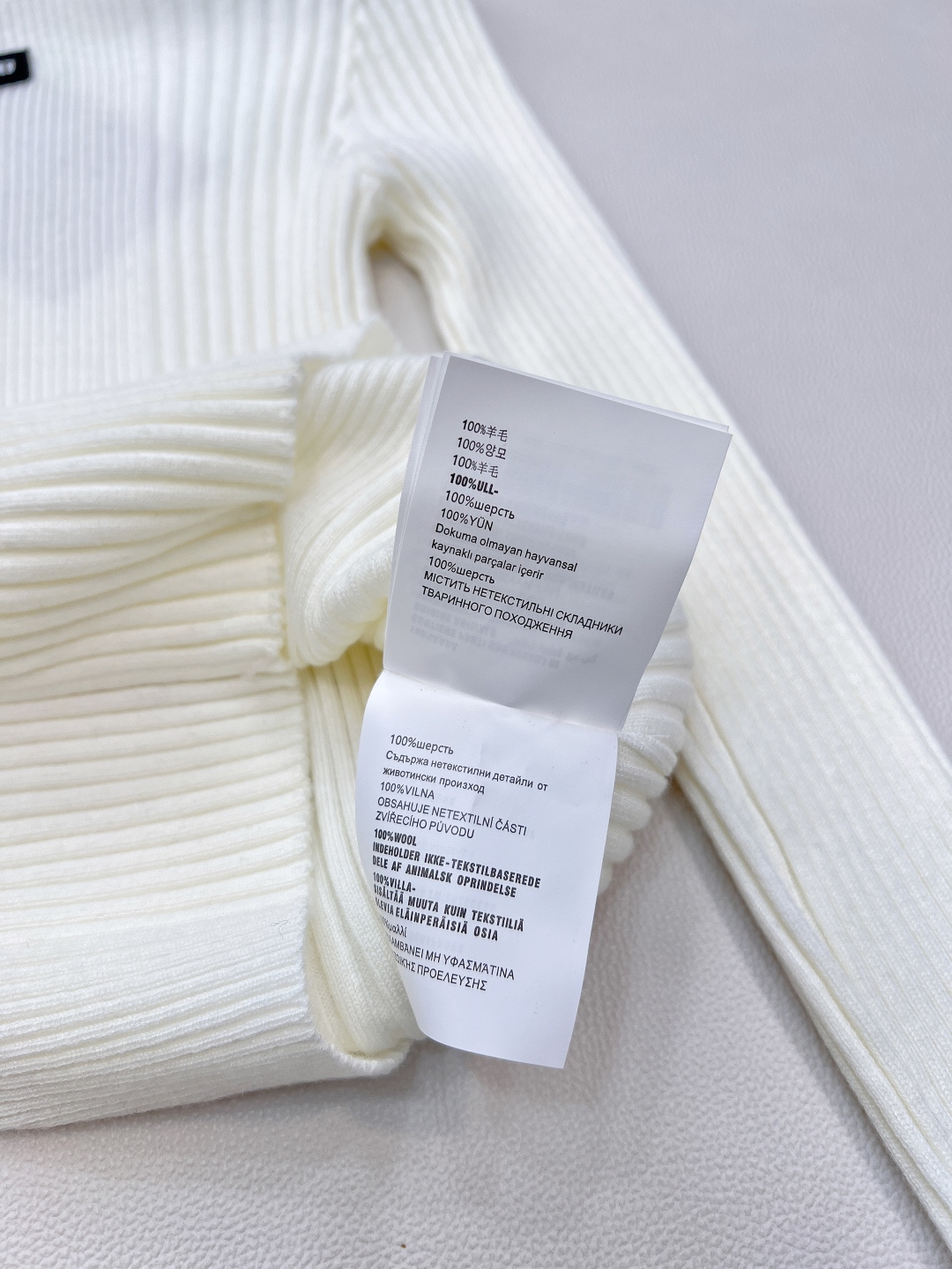 🆕Miumiu25FW秋冬新款微标提花山羊毛混纺立领针织长袖打底衫丨⚠独家高版出品！采用羊毛针织面料，自