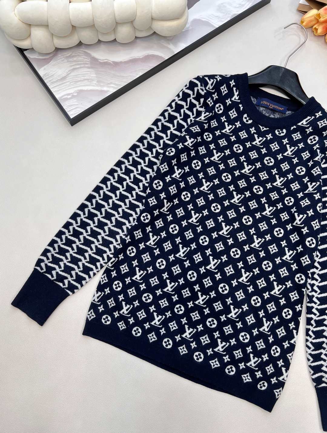 🆕Louis Vuitton🍊🖤提花满Logo毛衣、驴家的万年经典款！时髦大方上档次 永远都不会过时 随